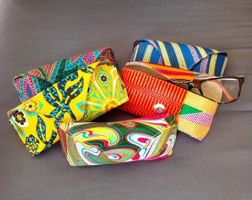 ETUI LUNETTES COQUE